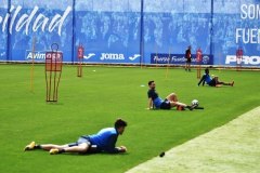 Tras el parón de 60 días de videollamadas y video-entrenamientos individualizados, el pasado 11 de mayo los jugadores han vuelto a saltar al césped del estadio Fernando Torres.