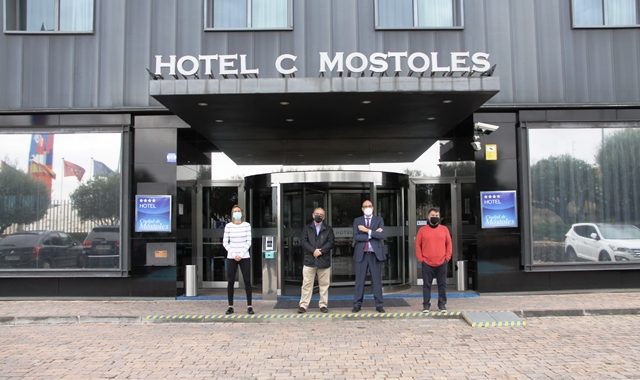 Hotel Ciudad de Móstoles patrocinador del FS Femenino  Móstoles